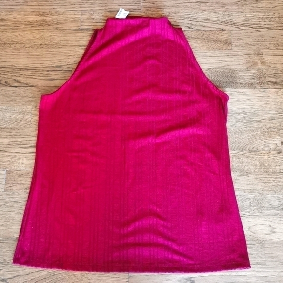 LOVE & Legend Cranberry Red Tank New Plus 1X New - Picture 1 of 6